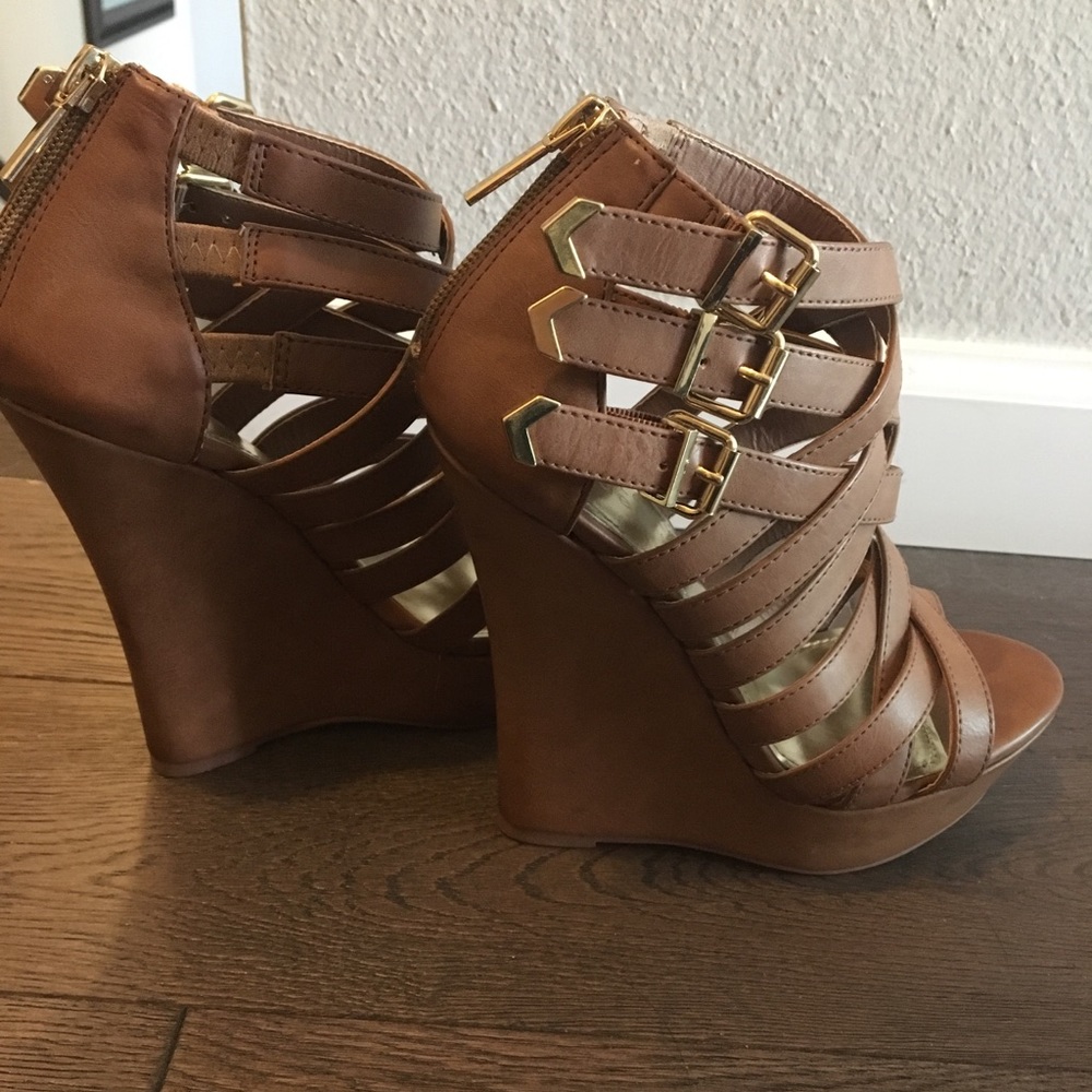 Wedges - Picture 2 of 3